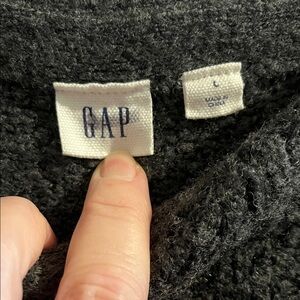 GAP Charcoal Knit Pullover sweater